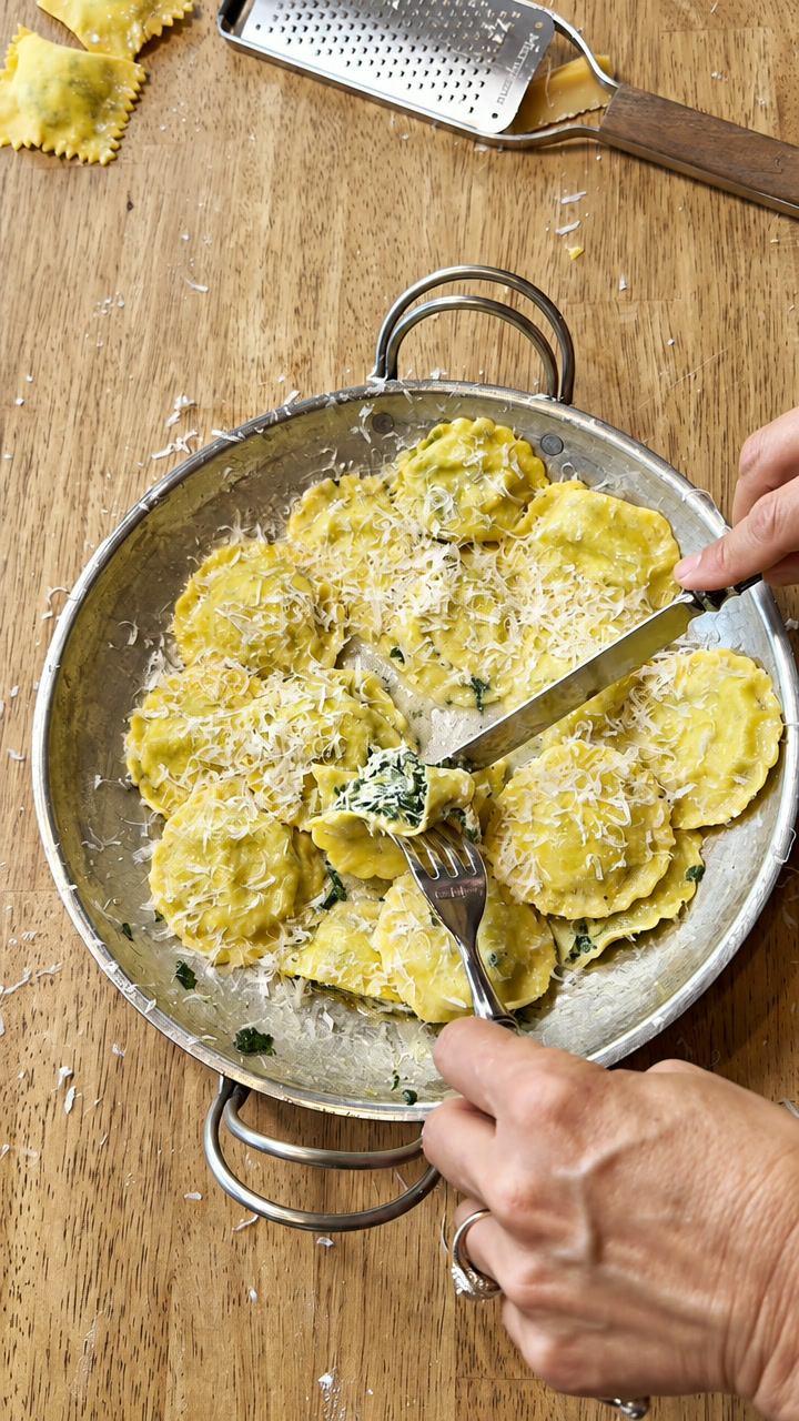 Creamy Spinach Ravioli